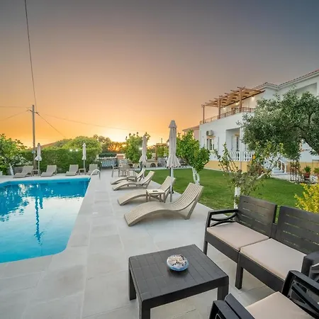 Erasmia- House 2 Upper Floor Σβορωνάτα