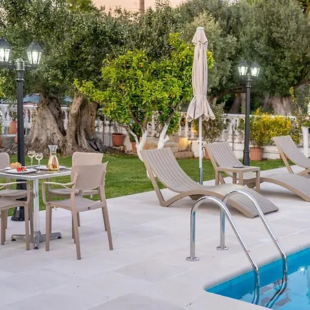 Erasmia- House 2 Upper Floor Holiday home Svoronata