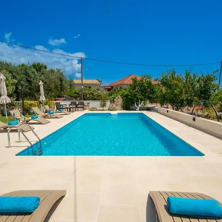 Erasmia- House 2 Upper Floor Сasa de vacaciones Svoronata