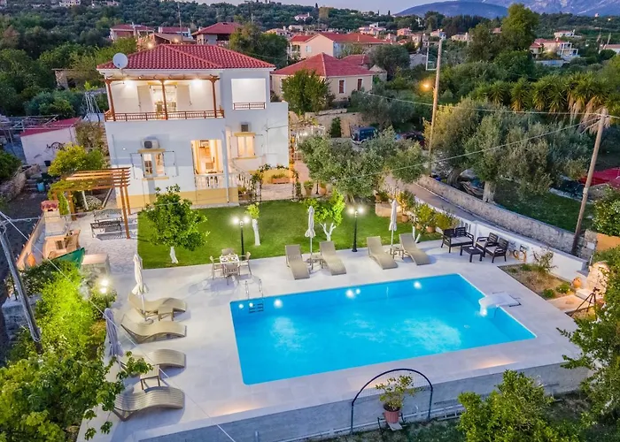 Dom wakacyjny Erasmia- House 2 Upper Floor *